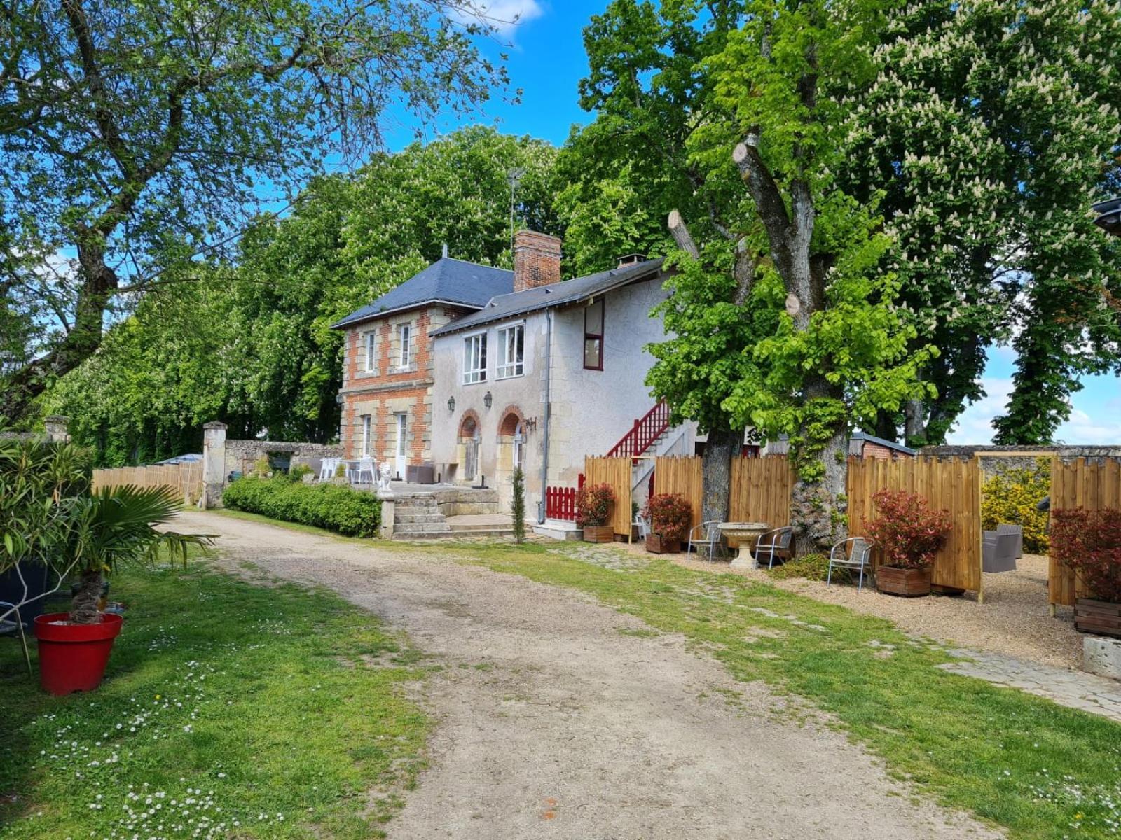 Chateau De Jallanges & Spa A Vouvray - 1H De Spa Incluse Par Jour Exterior photo